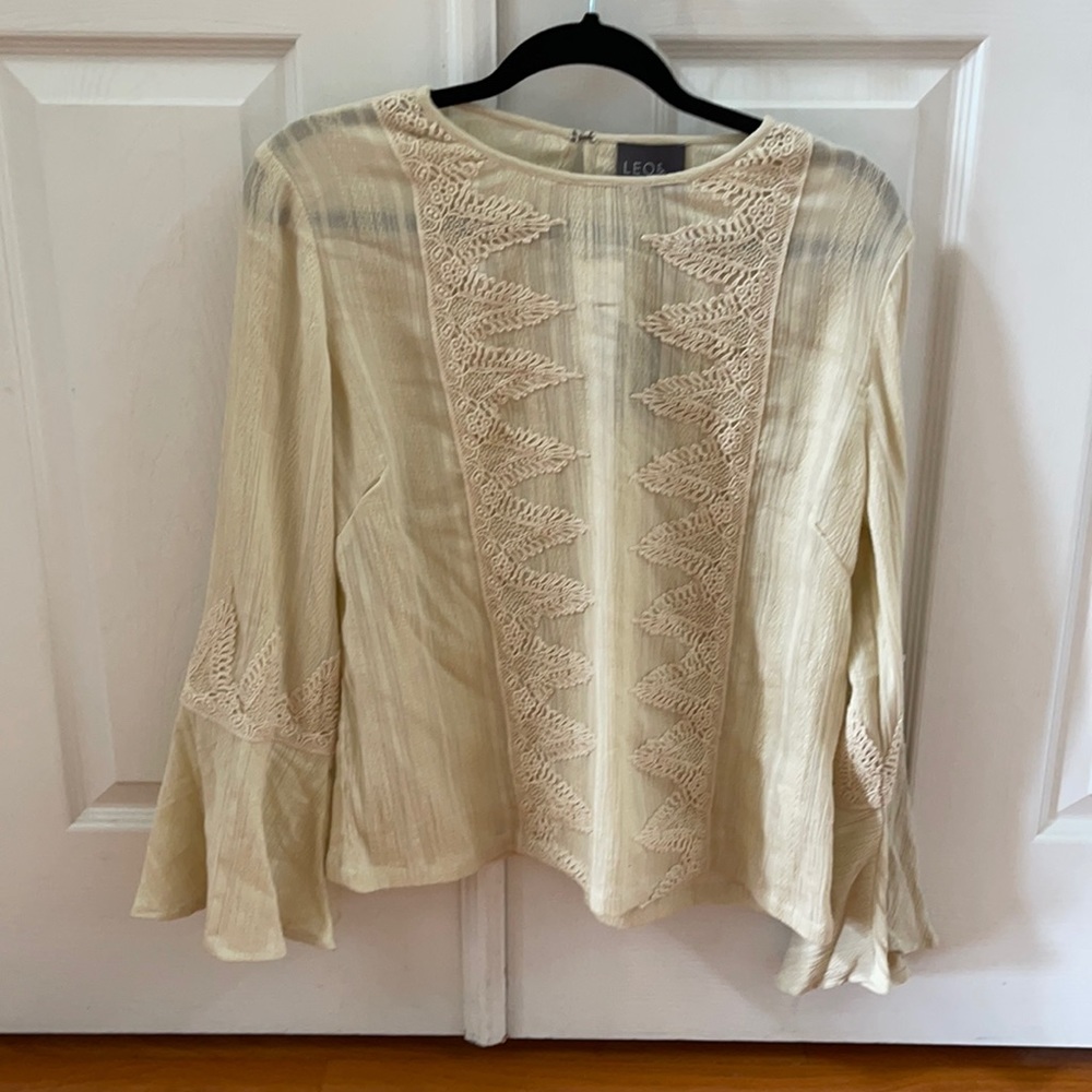 NWT. Leo & Sage Top from Barneys New York.